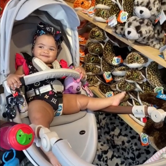 Meet your Posher, Marlenny - Picture 1 of 1